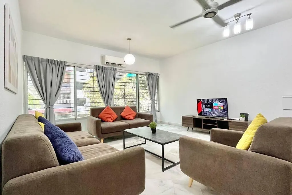 3Br Family Stay At Desa Pandan Kl Ready Wifi Netflix Kuala Lumpur
