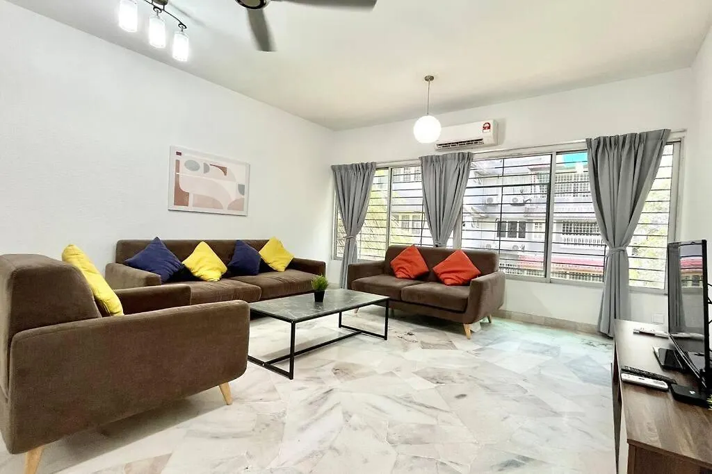3Br Family Stay At Desa Pandan Kl Ready Wifi Netflix Kuala Lumpur